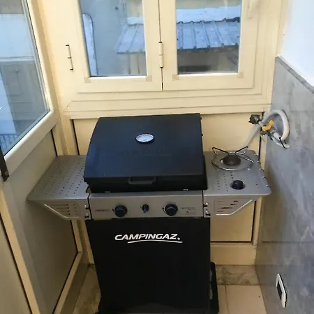 Appartement Modern In Napoli, Balcony Naples