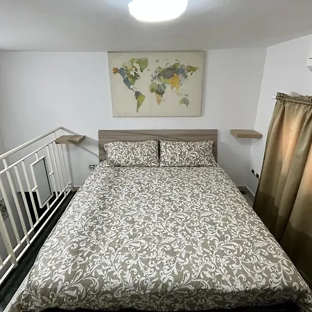 Modern In Napoli, Balcony Appartement *