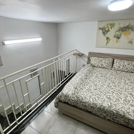 Modern In Napoli, Balcony Appartamento *